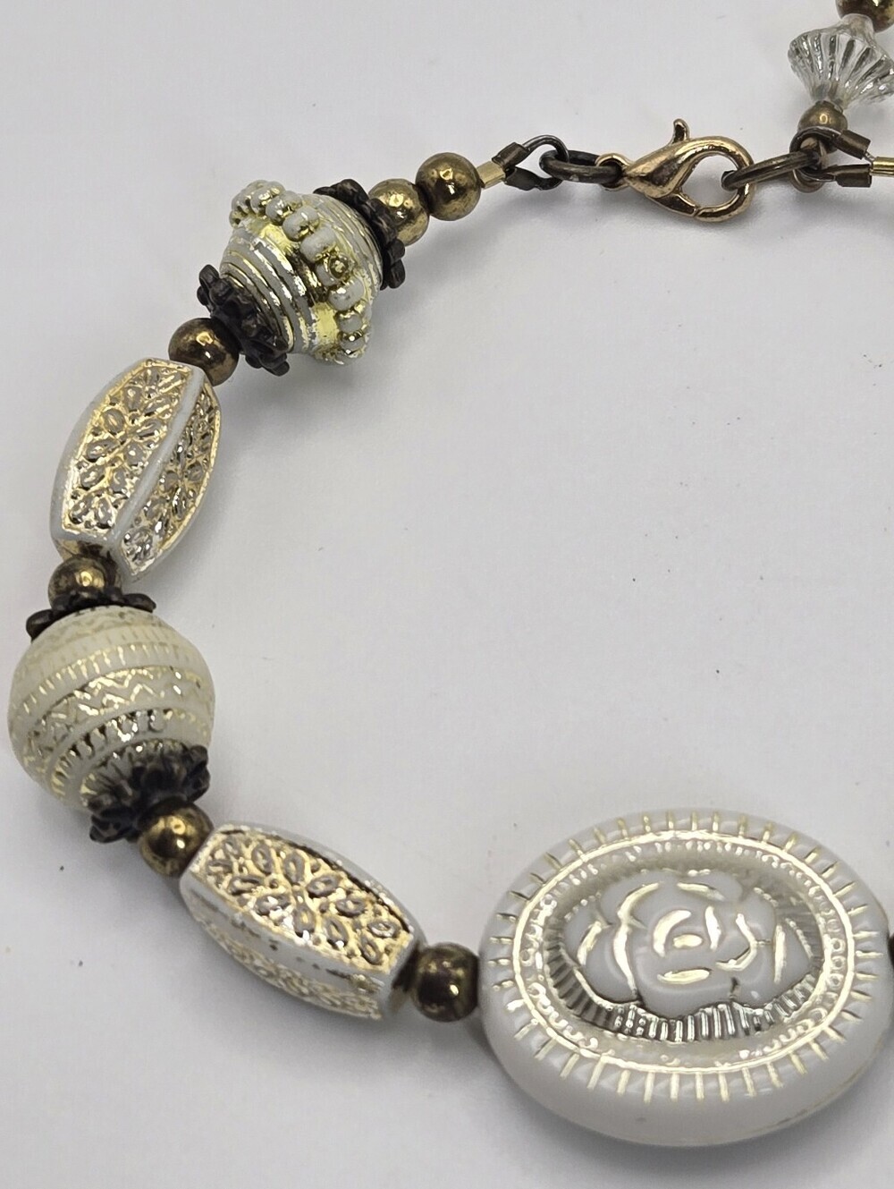 Gold And White Rose Bead Bracelet With Clasp Handmade Artisan Jewelry - Picture 4 of 5